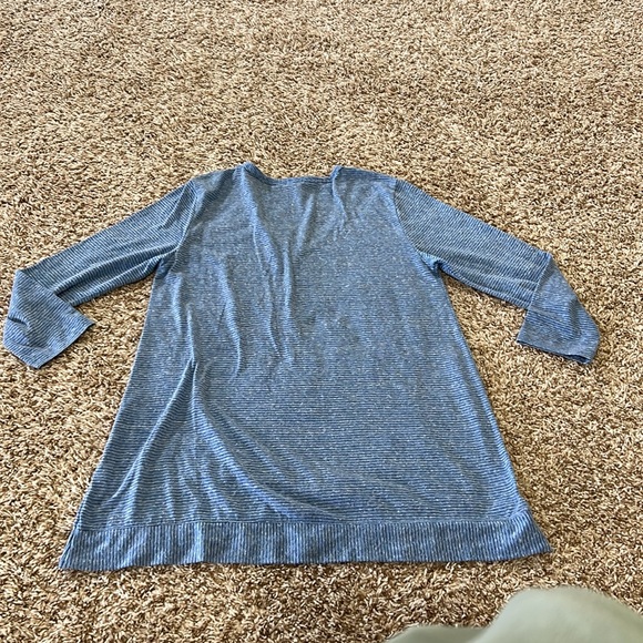 Mod-O-Doc Women’s V Neck Blouse - Picture 6 of 8